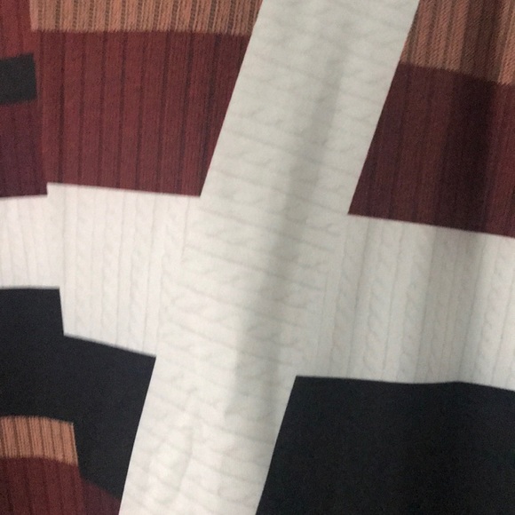 Zara Dress - Picture 2 of 3